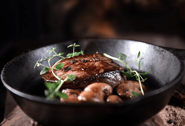 Fillet Medallions -Pack of 4 - £50 per kg